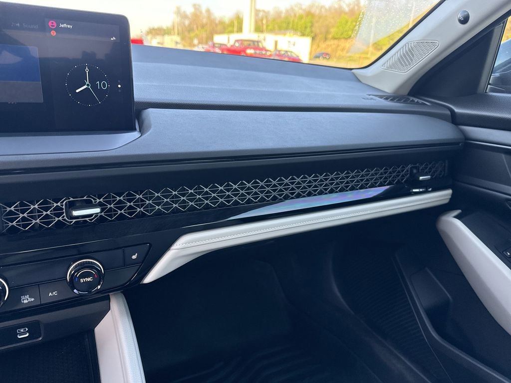 Used 2023 Honda Accord EX-L image 13