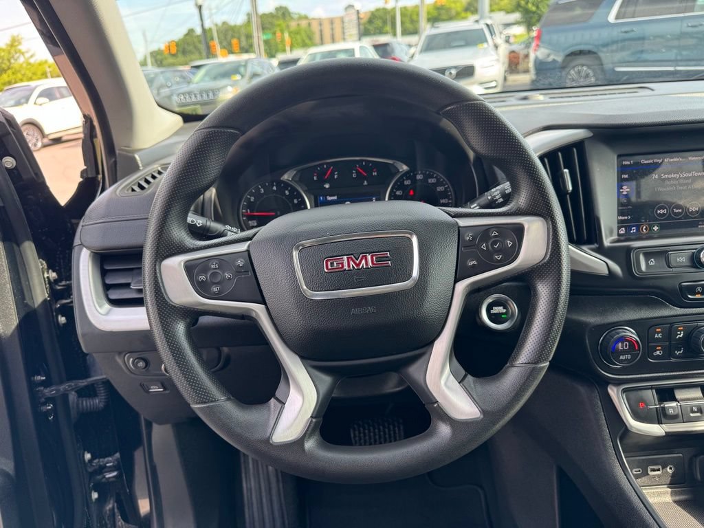 Used 2022 GMC Terrain SLE w/ Driver Convenience Package FWD image 14