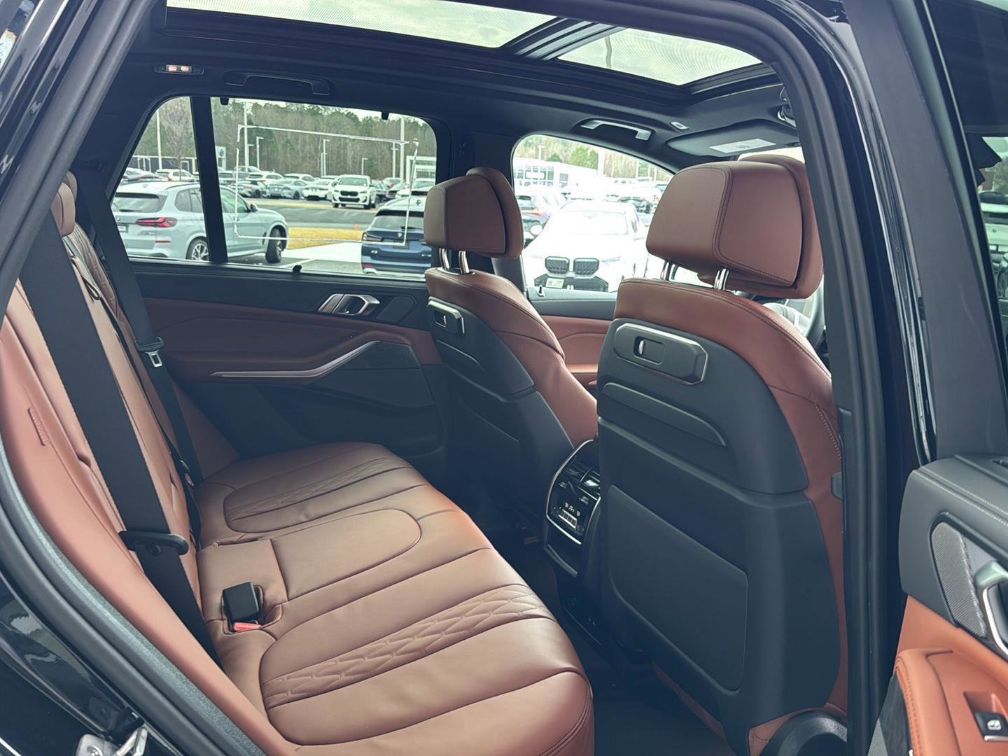 New 2026 BMW X5 xDrive40i w/ Executive Package image 11