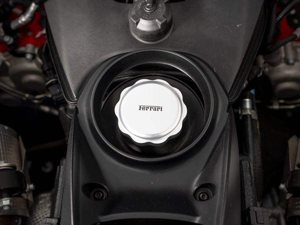 Used 2020 Ferrari 488 Pista Coupe RWD image 66