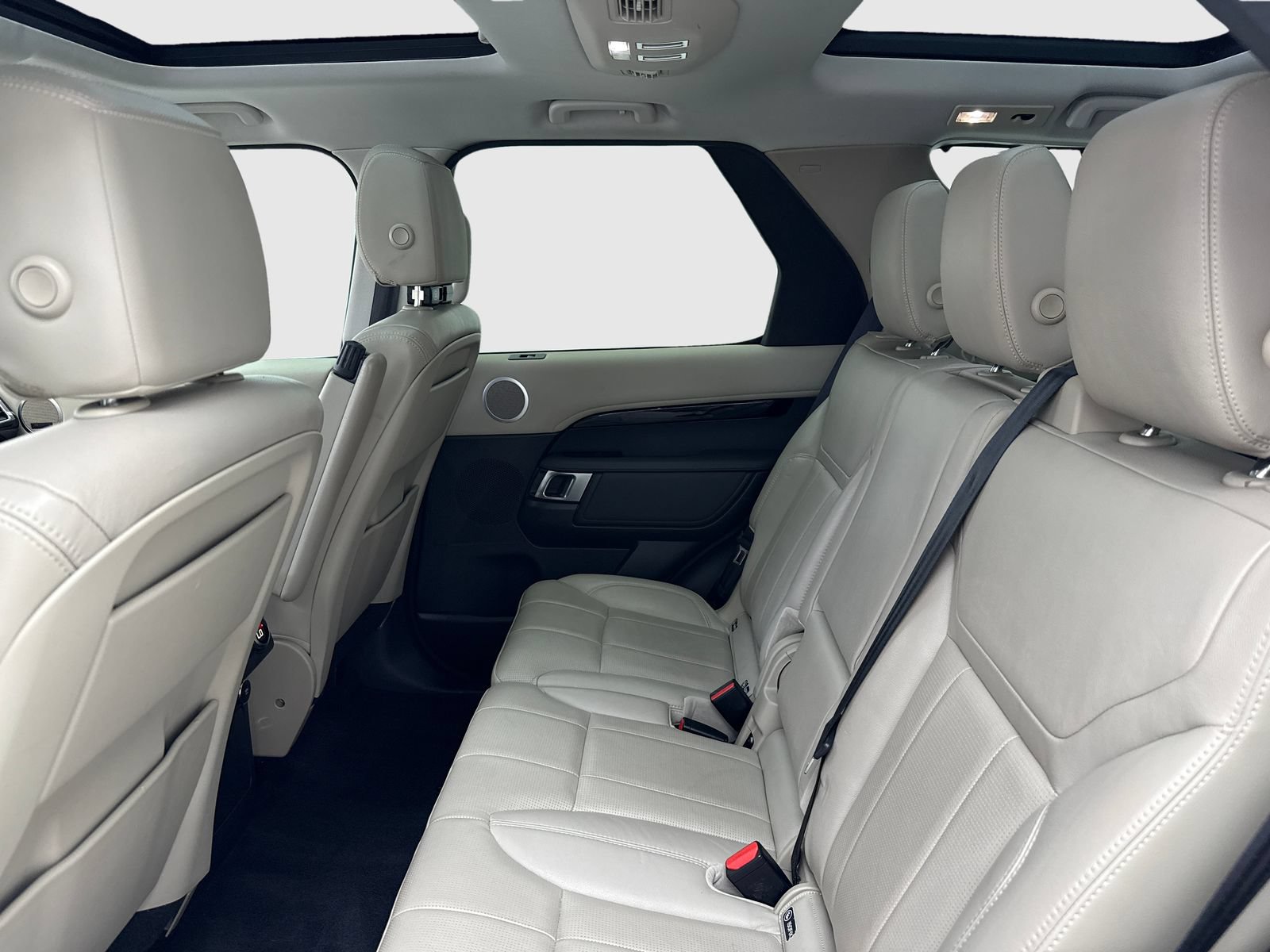 Used 2019 Land Rover Discovery SE AWD/4WD image 38