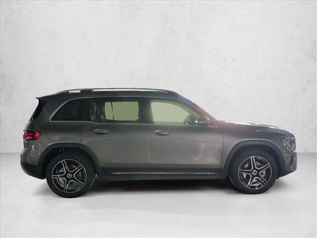 Used 2026 Mercedes-Benz GLB 250 image 4