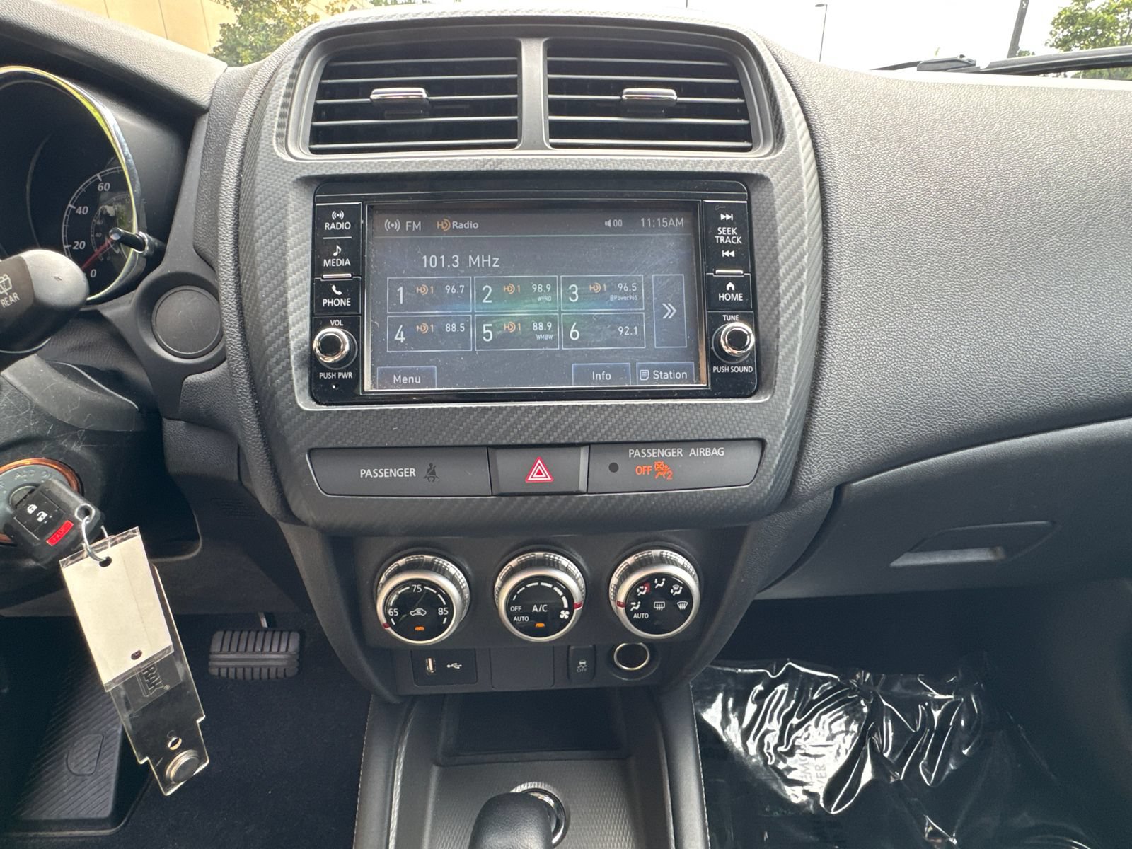 Used 2024 Mitsubishi Outlander Sport ES AWD/4WD image 27