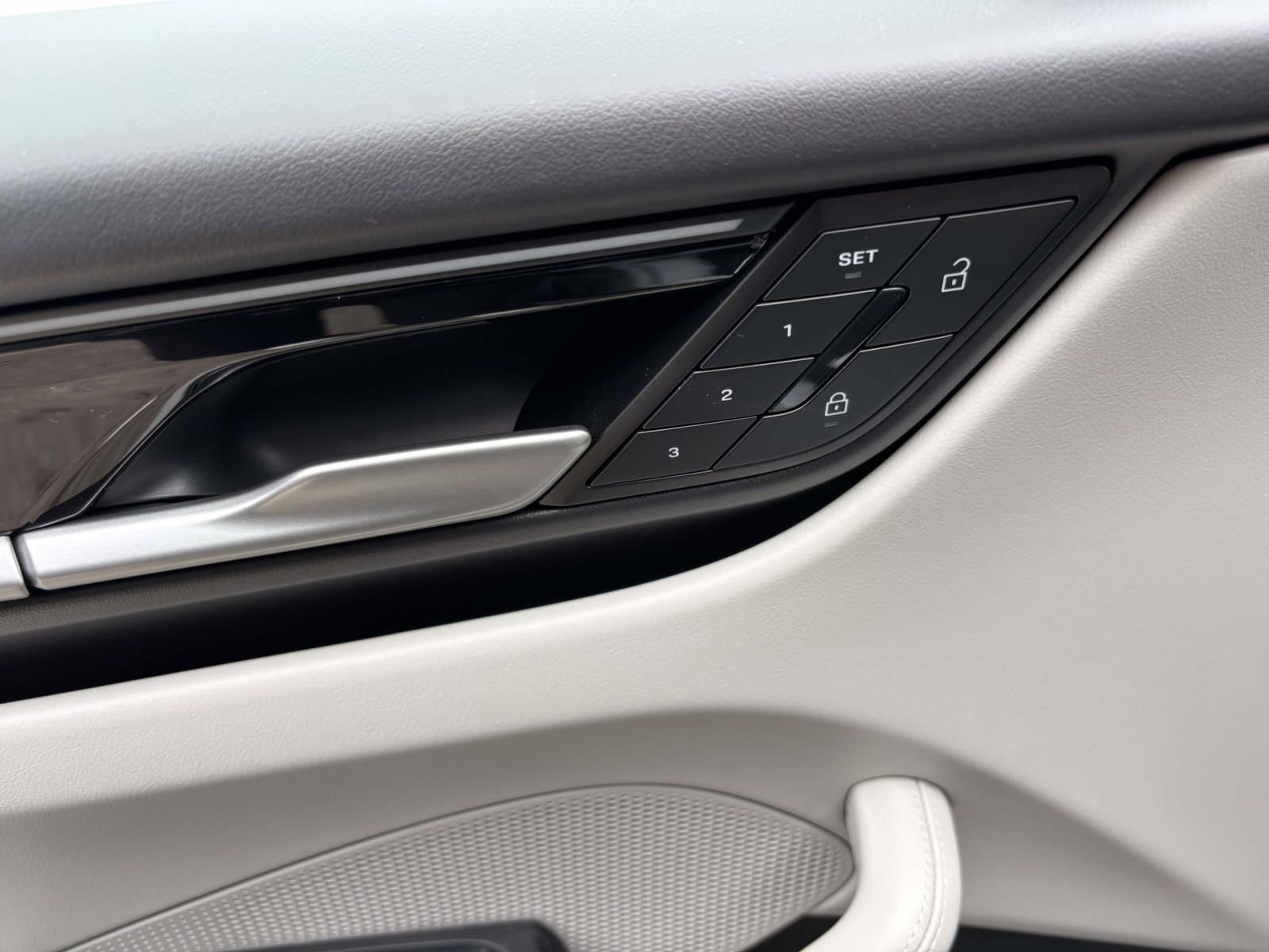 New 2026 Porsche Macan Electric image 24