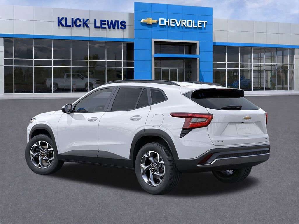 New 2026 Chevrolet Trax LT image 3