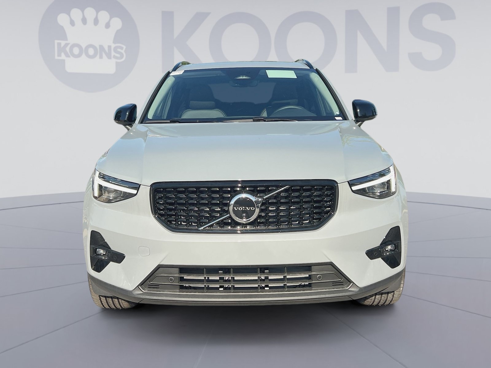 New 2026 Volvo XC40 B5 Plus w/ Protection Package Premier AWD/4WD image 11