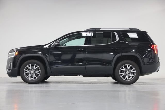 Used 2023 GMC Acadia SLT AWD/4WD image 7