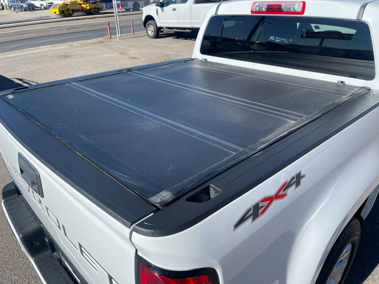 Used 2022 Chevrolet Colorado LT w/ Safety Package image 11