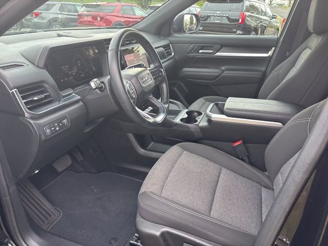 Used 2025 GMC Terrain Elevation image 10