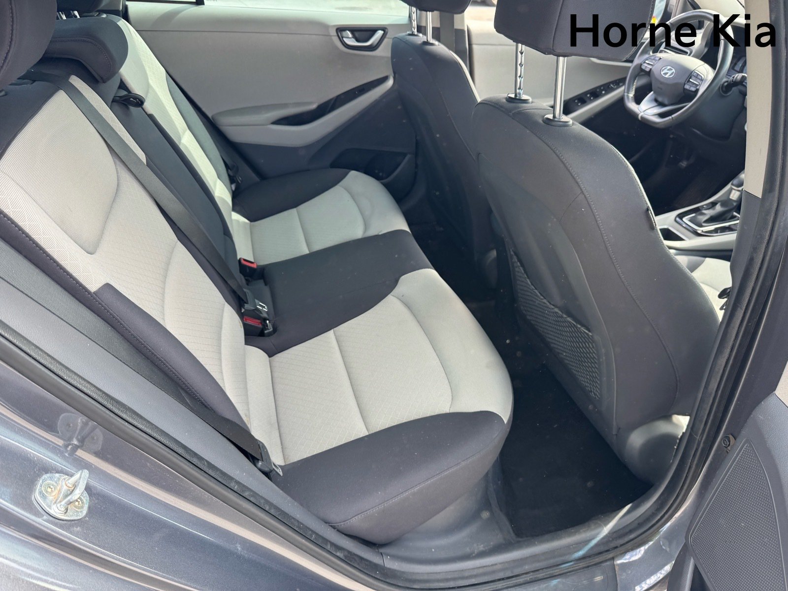 Used 2018 Hyundai Ioniq SEL FWD image 28