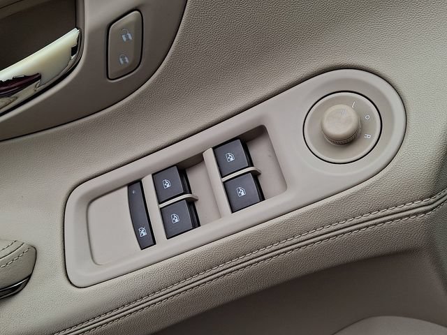 Used 2015 Buick LaCrosse FWD image 25
