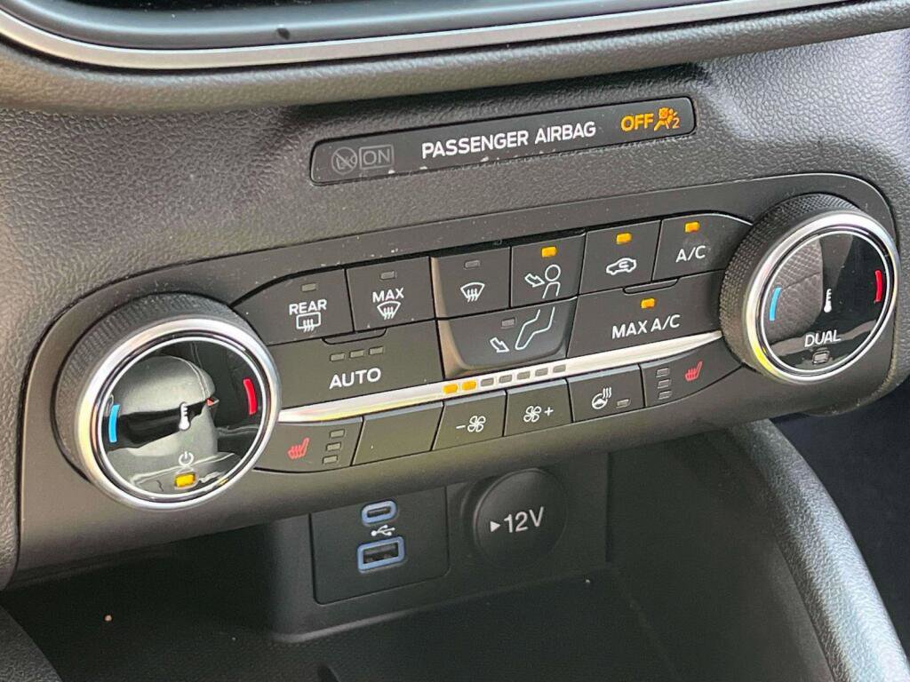 Certified 2023 Ford Escape Active AWD/4WD image 25