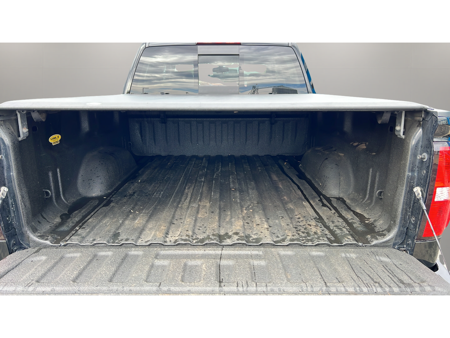 Used 2015 GMC Sierra 1500 SLT AWD/4WD image 30