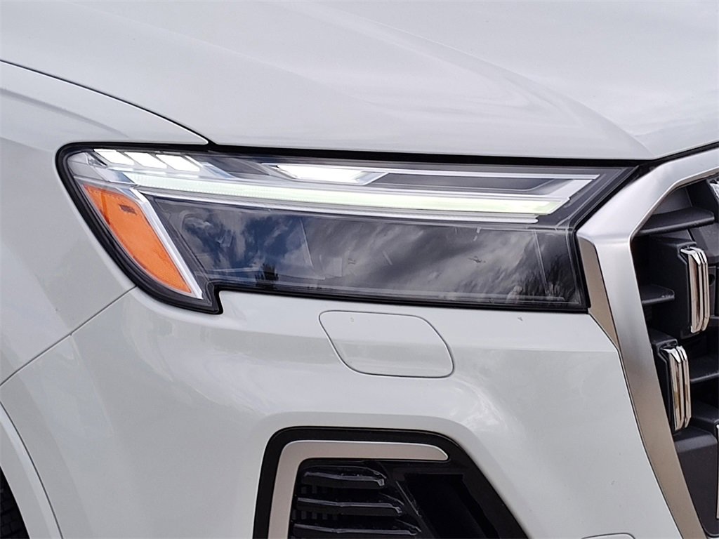 Used 2025 Audi Q7 3.0T Premium Plus image 16