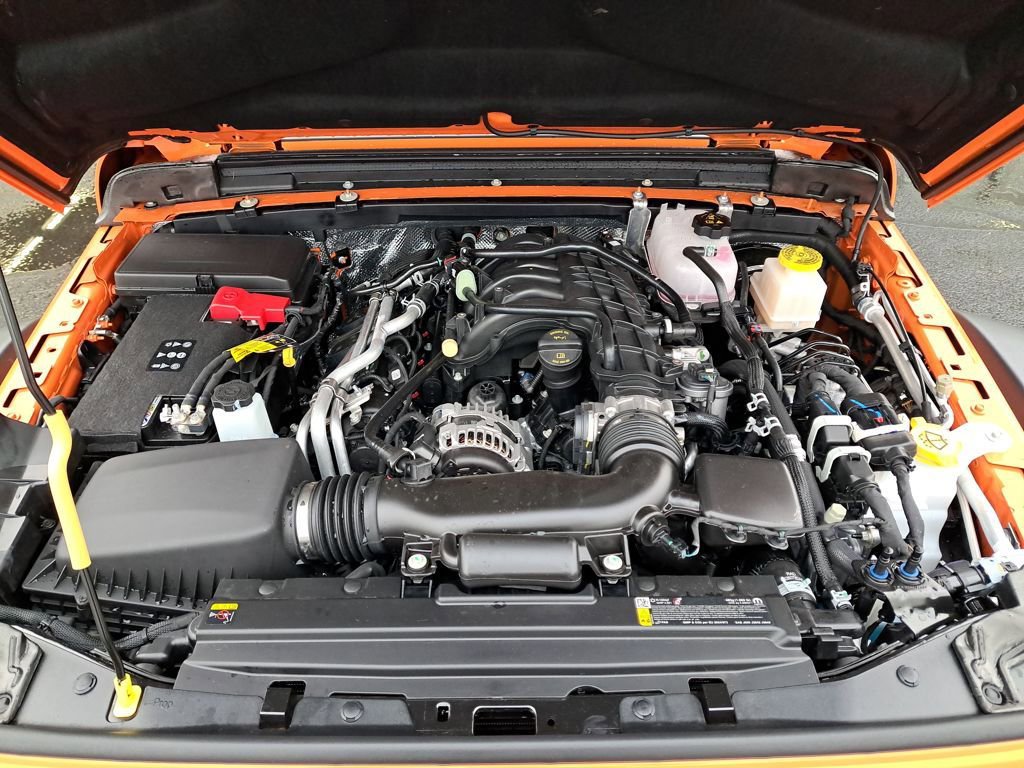 Used 2025 Jeep Gladiator Mojave w/ Convenience Group image 18