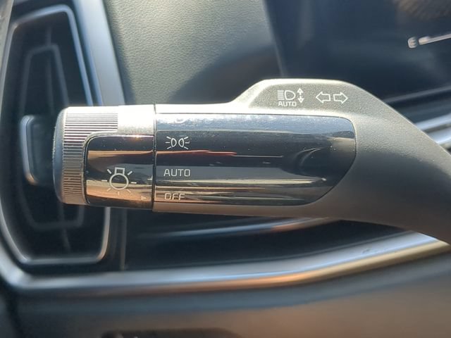 Used 2025 Kia Sorento S AWD/4WD image 28