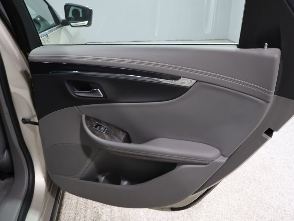 Used 2014 Chevrolet Impala LTZ image 21