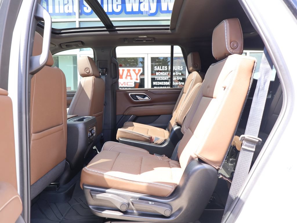 Certified 2024 Chevrolet Tahoe High Country AWD/4WD image 27