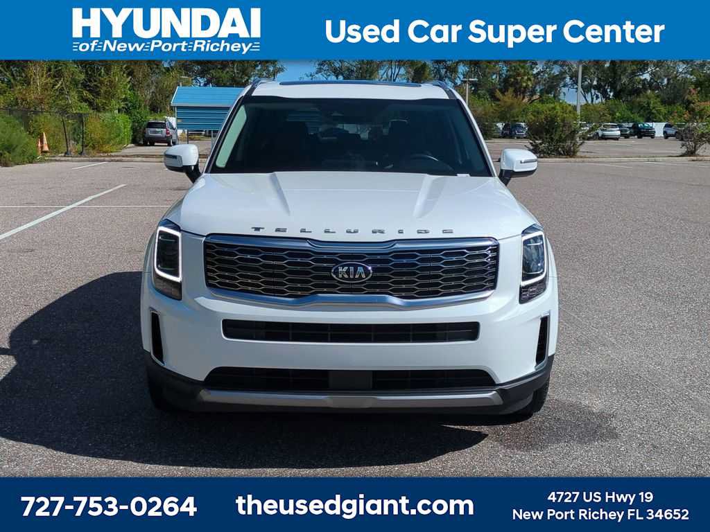 Used 2020 Kia Telluride EX w/ Towing Package FWD image 8