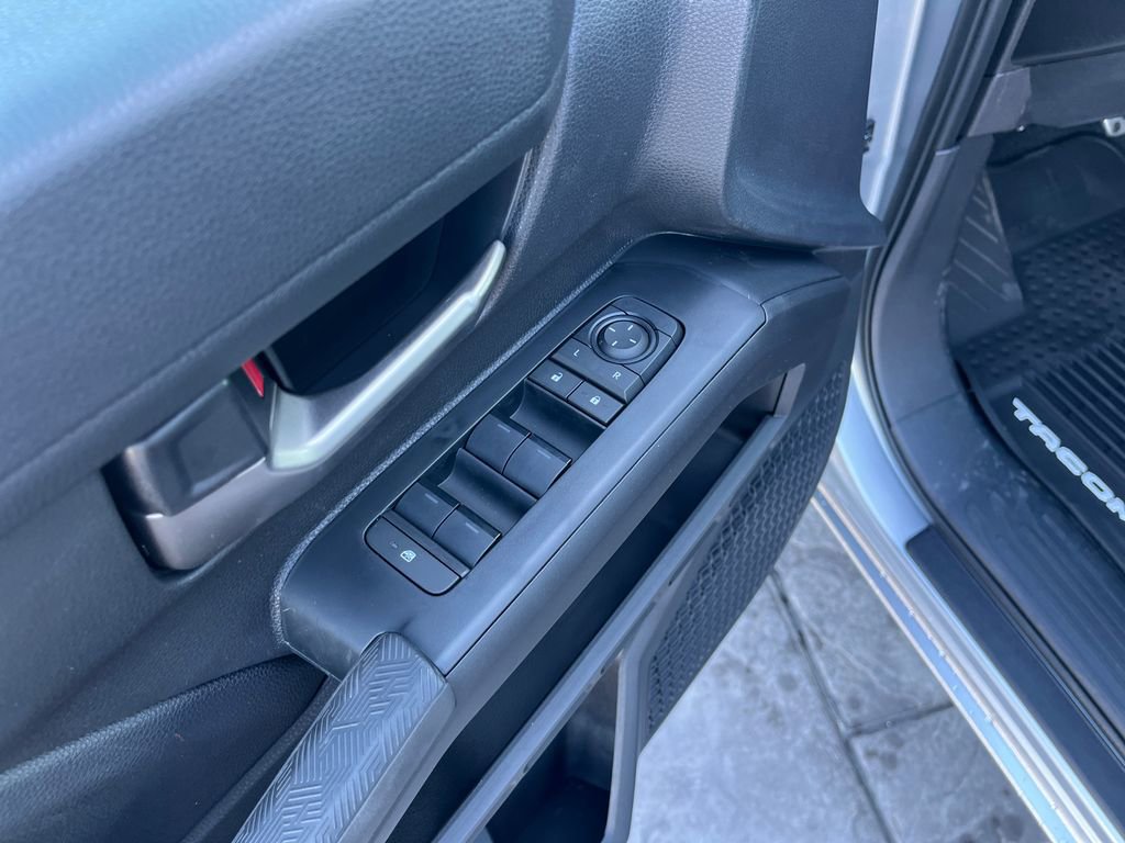 New 2025 Toyota Tacoma TRD Sport image 12