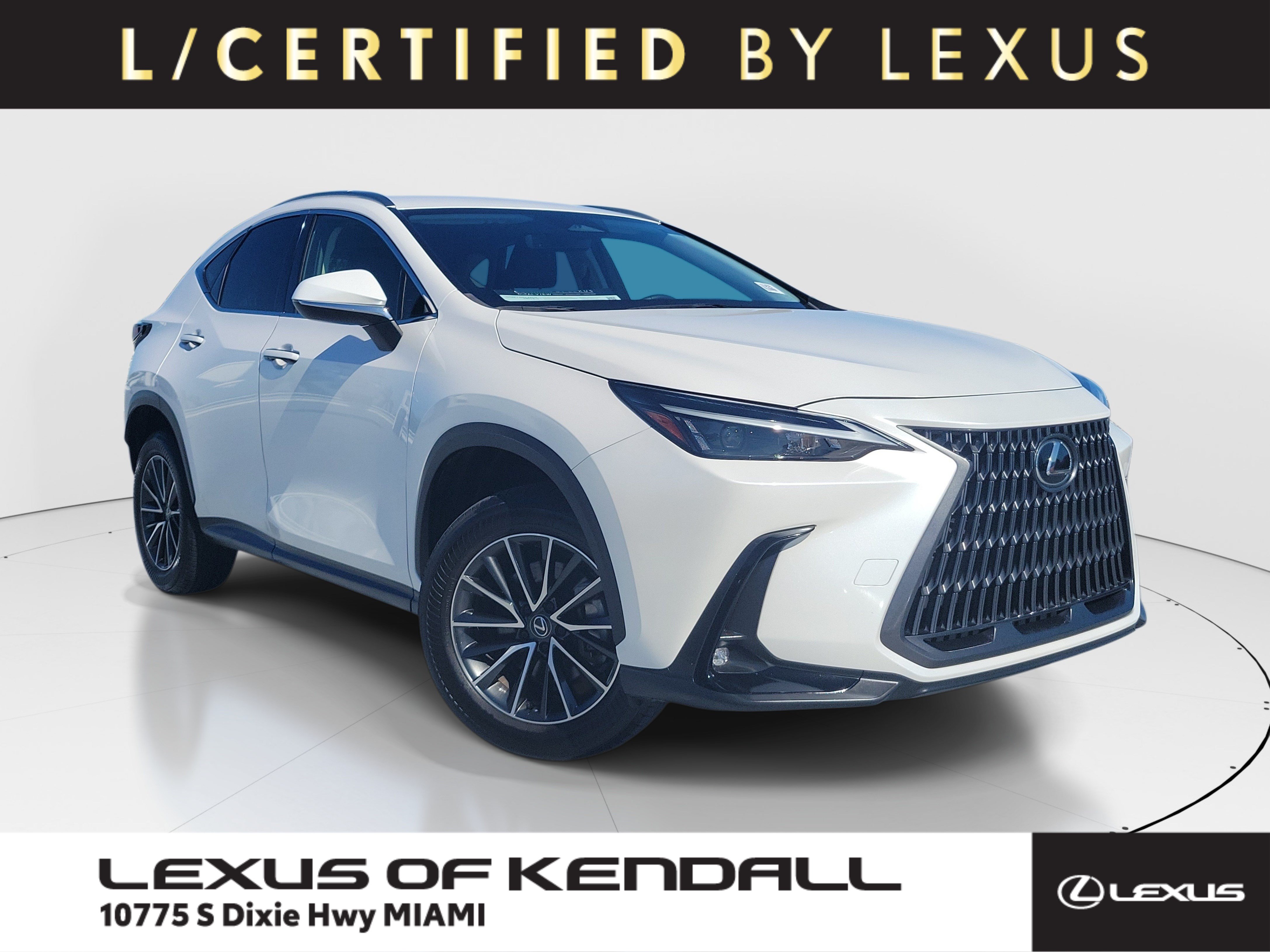 Used 2024 Lexus NX 250 FWD w/ Towing Package (2000 Lbs) image 1
