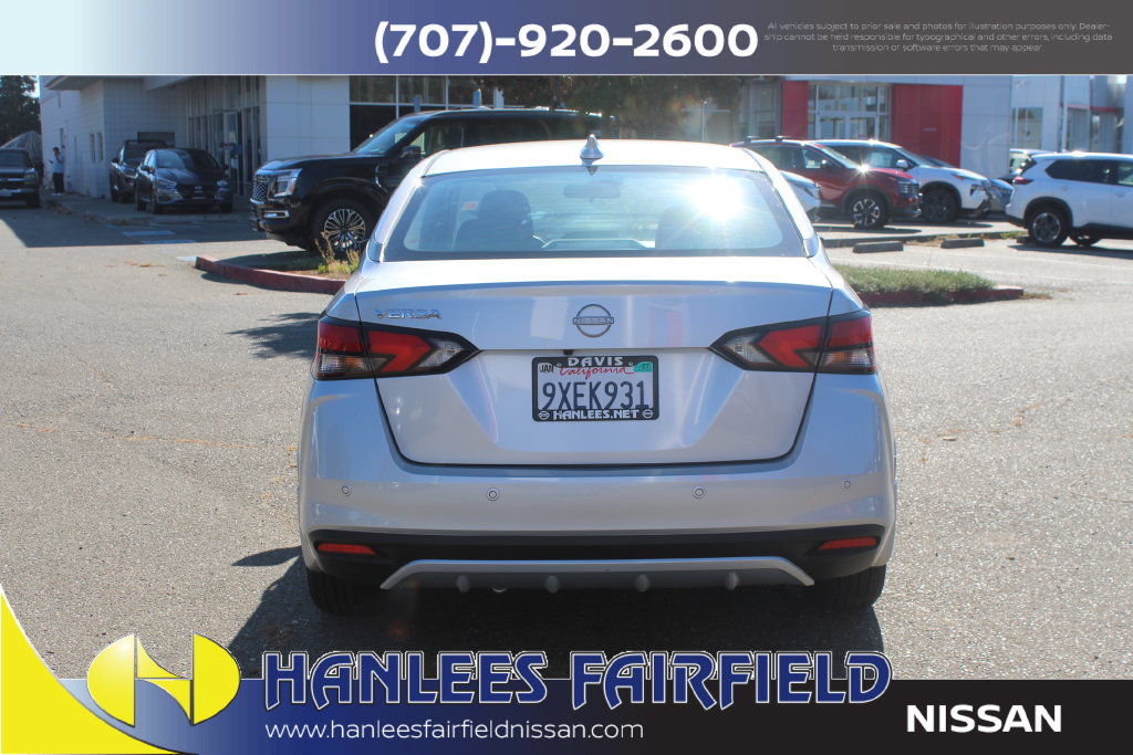 Used 2025 Nissan Versa SV w/ Trunk Package FWD image 8