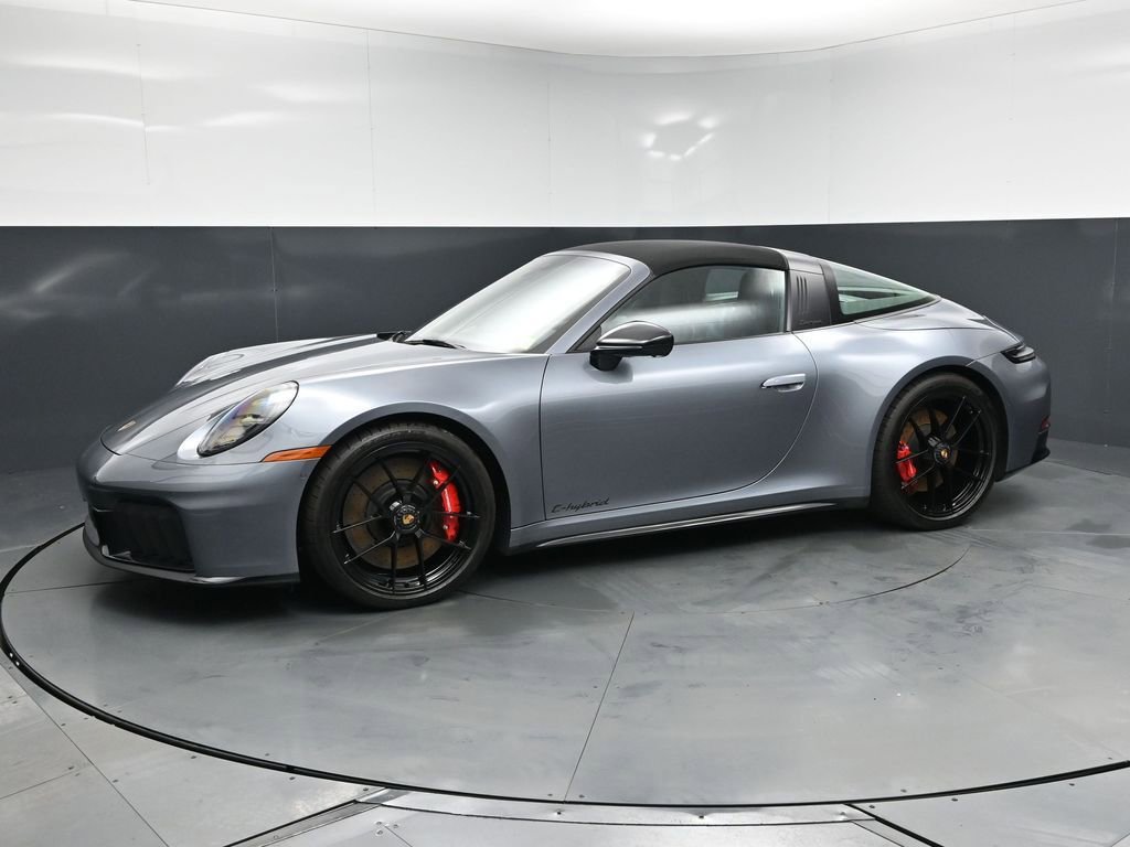 Certified 2026 Porsche 911 Targa 4 GTS w/ Premium Package AWD/4WD image 1