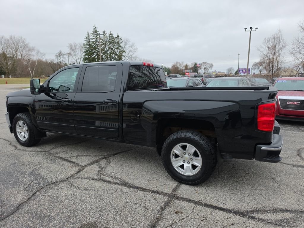 Used 2018 Chevrolet Silverado 1500 LT w/ Trailering Package AWD/4WD image 4