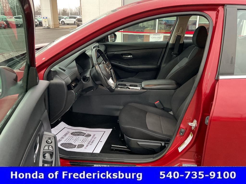 Used 2021 Nissan Sentra SV image 23