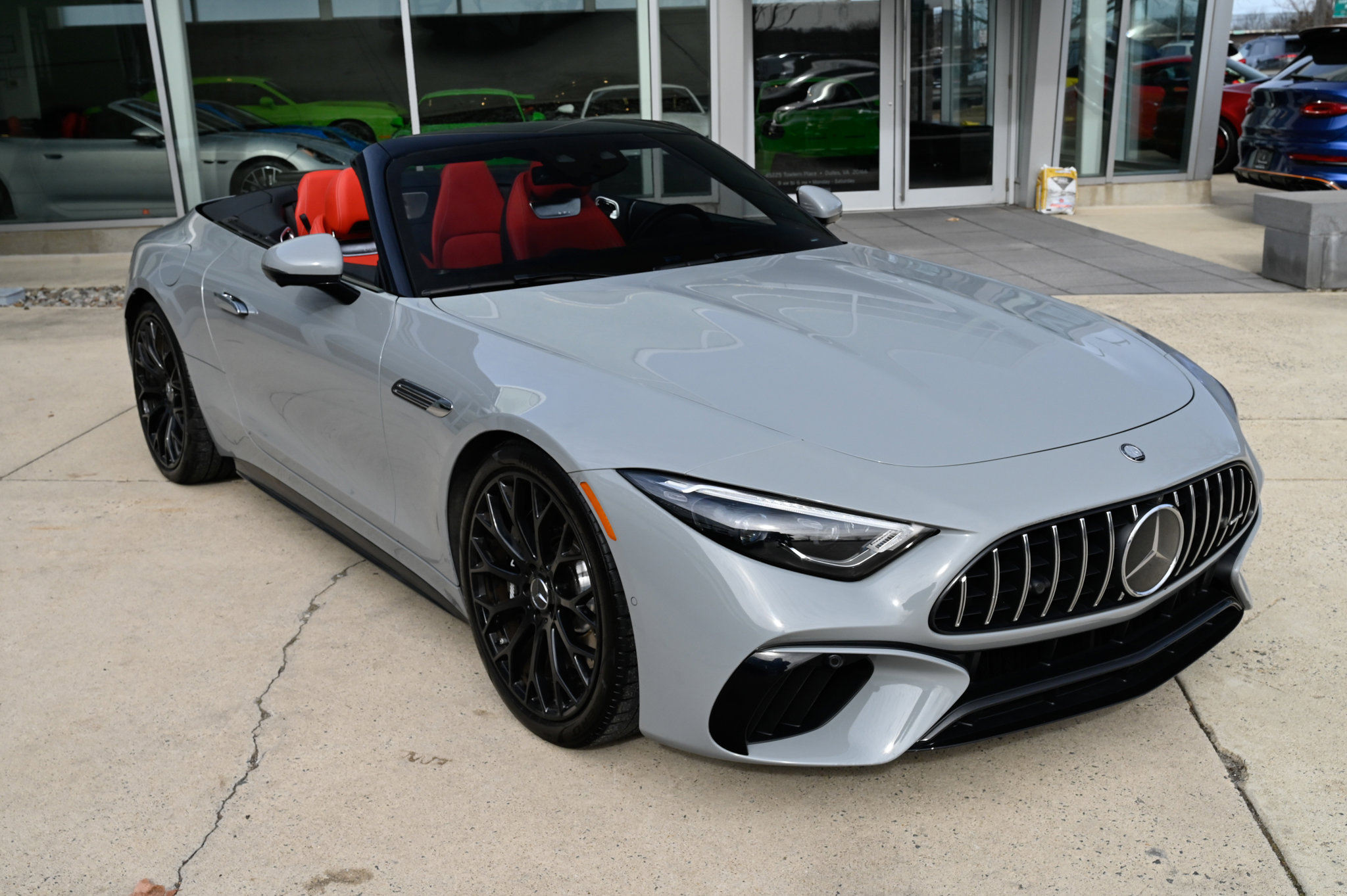 Used 2024 Mercedes-Benz SL 63 AMG 4MATIC image 51