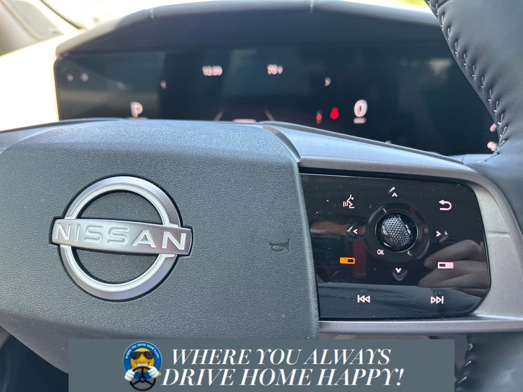 Used 2025 Nissan Murano Platinum w/ Cargo Package image 12