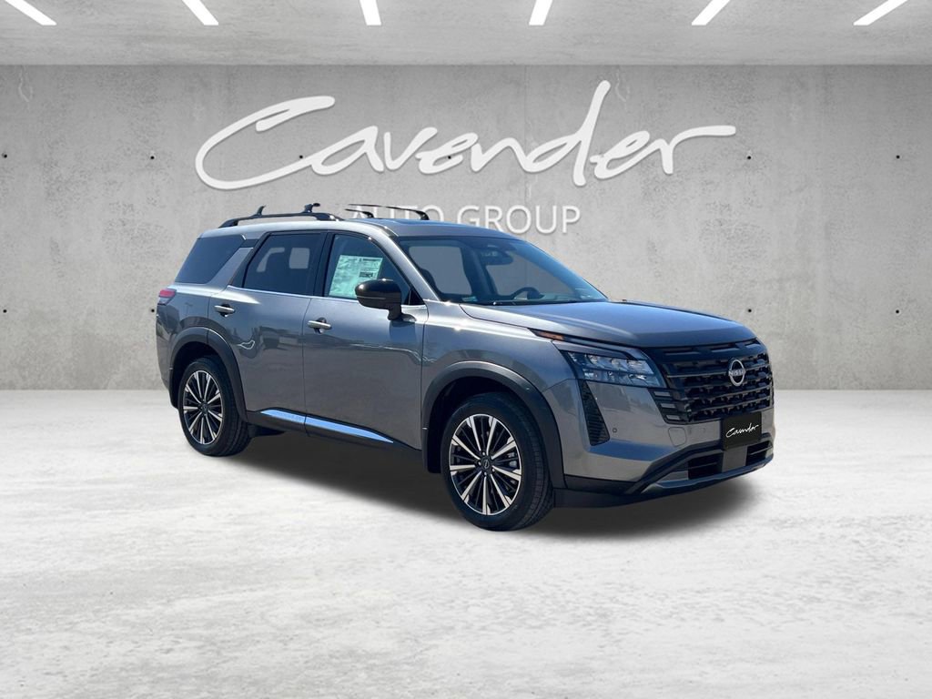 New 2026 Nissan Pathfinder Platinum image 2