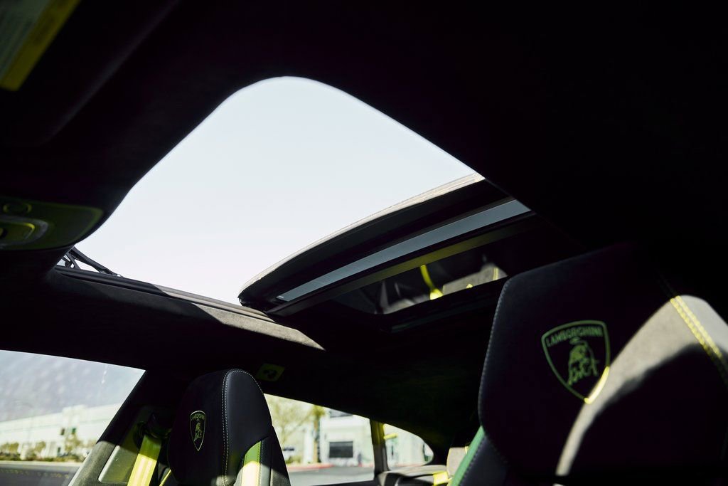 Used 2024 Lamborghini Urus Performante image 55