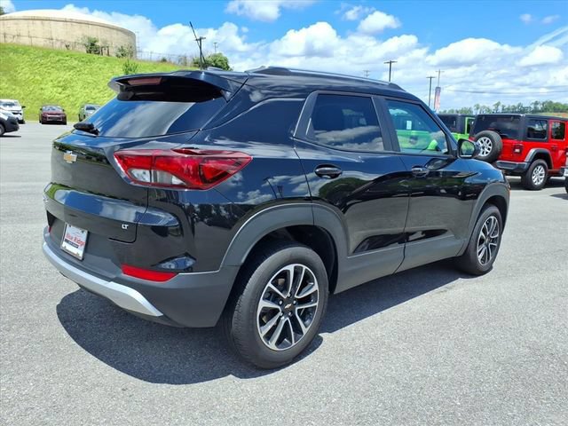 Used 2025 Chevrolet TrailBlazer LT AWD/4WD image 4