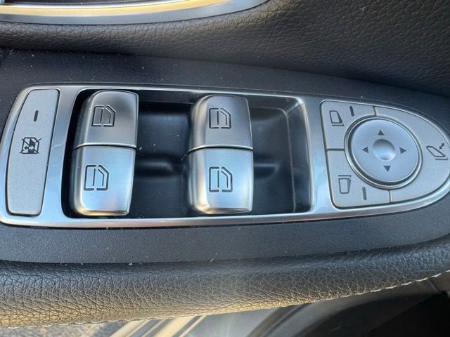 Certified 2020 Mercedes-Benz C 300 4MATIC Sedan image 8