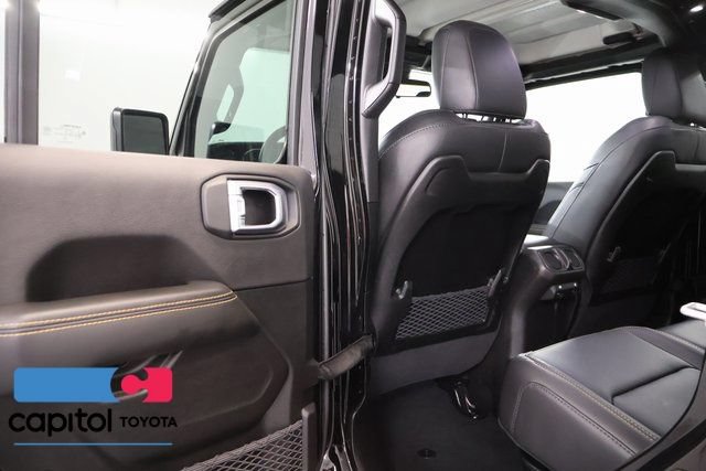 Used 2024 Jeep Gladiator Sport w/ Premium Package AWD/4WD image 28