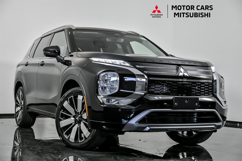 New 2026 Mitsubishi Outlander SEL AWD/4WD image 1