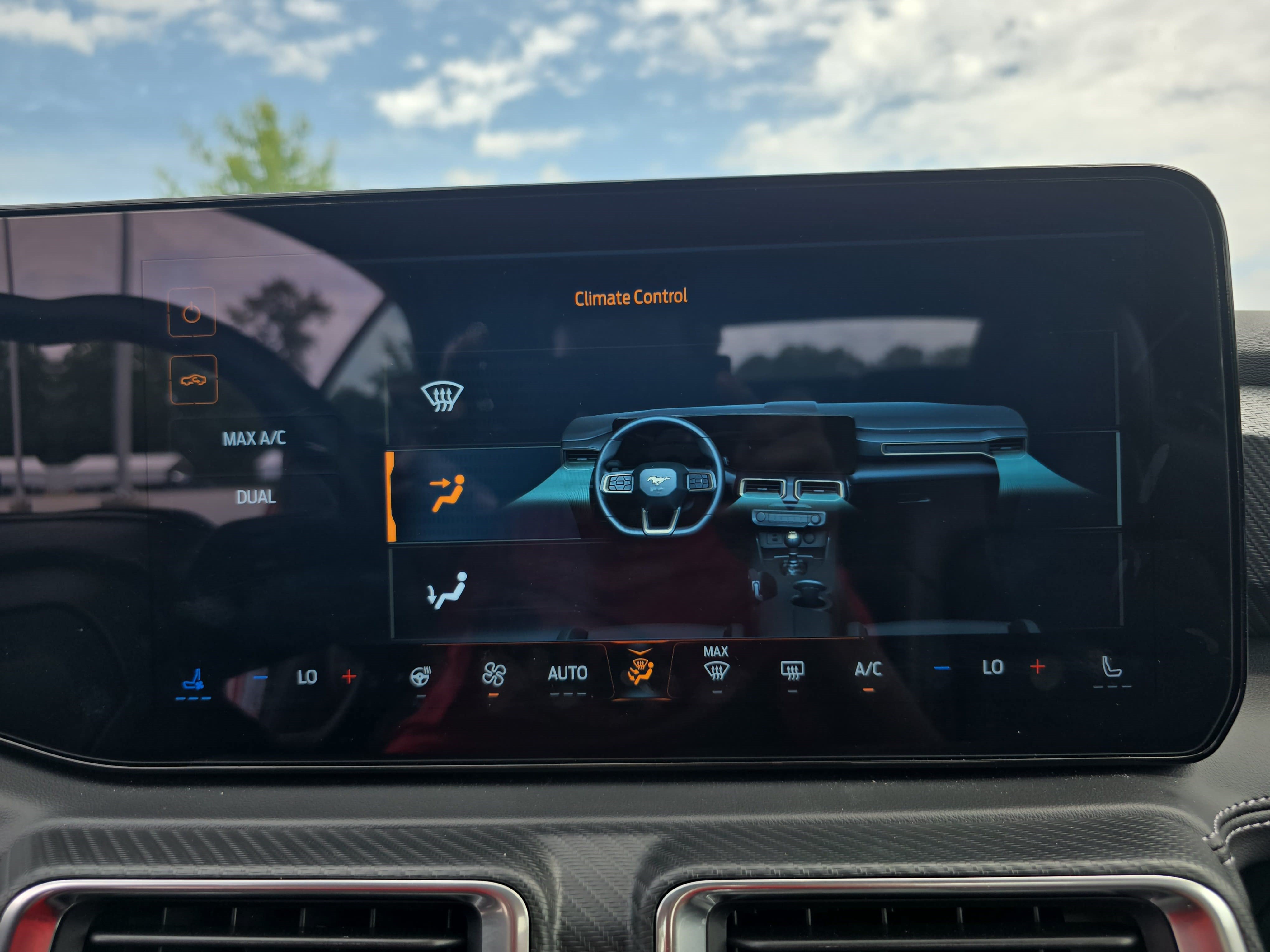 Used 2025 Ford Mustang GT Premium RWD image 18