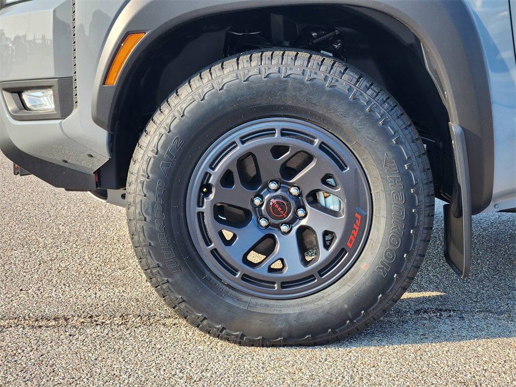 New 2025 Nissan Frontier PRO-4X image 7