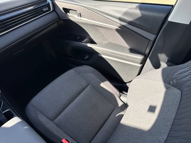 Used 2025 Toyota Camry LE w/ Convenience Package FWD image 15