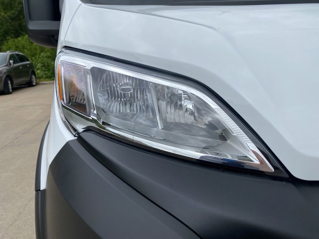 New 2025 RAM ProMaster 2500 w/ Power Group image 13