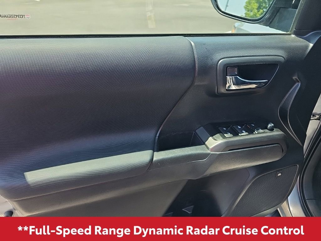 Used 2022 Toyota Tacoma TRD Sport w/ TRD Premium Sport Package AWD/4WD image 9
