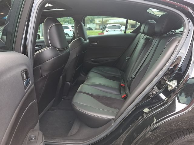 Used 2019 Acura ILX FWD image 10