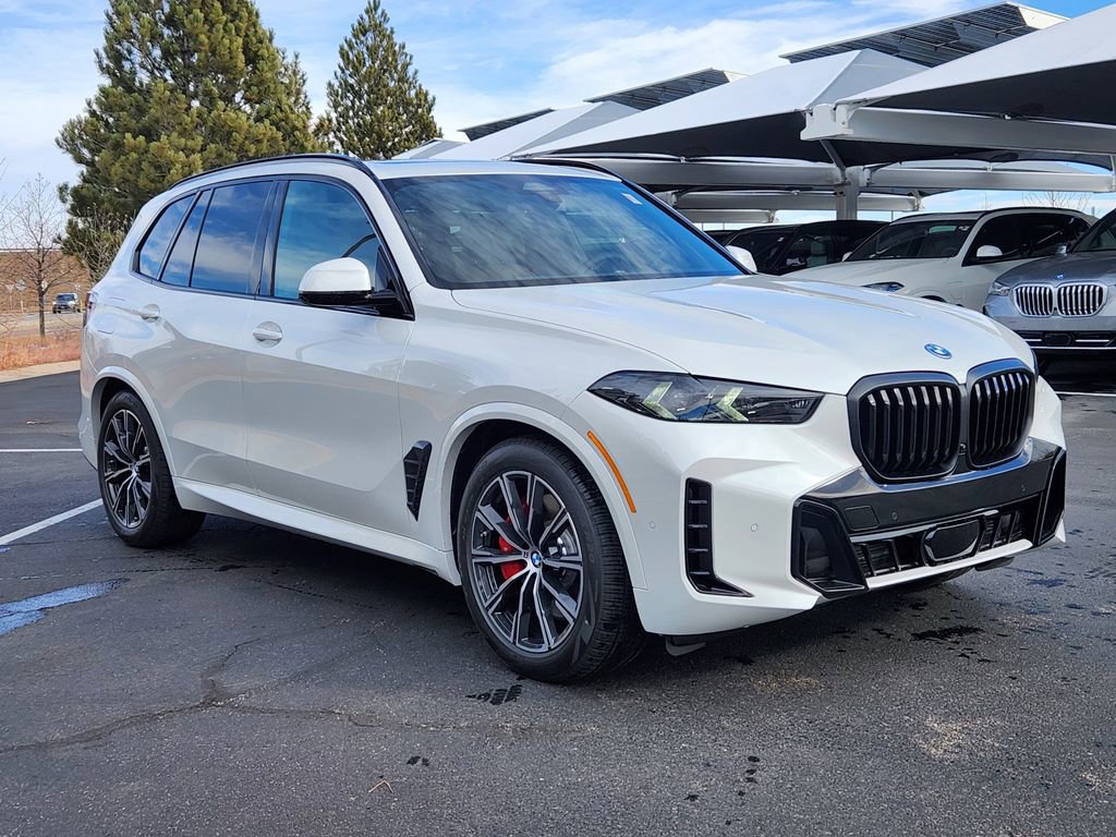 New 2026 BMW X5 xDrive50e image 5