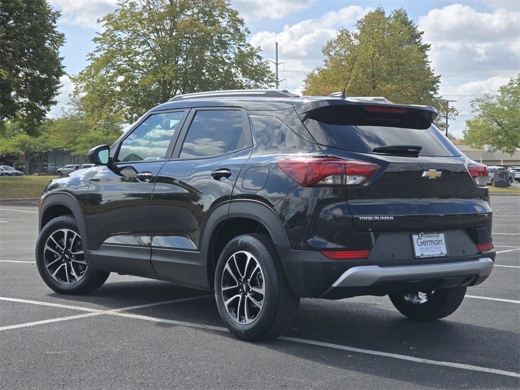 Used 2024 Chevrolet TrailBlazer LT w/ LT Cold Weather Package image 14