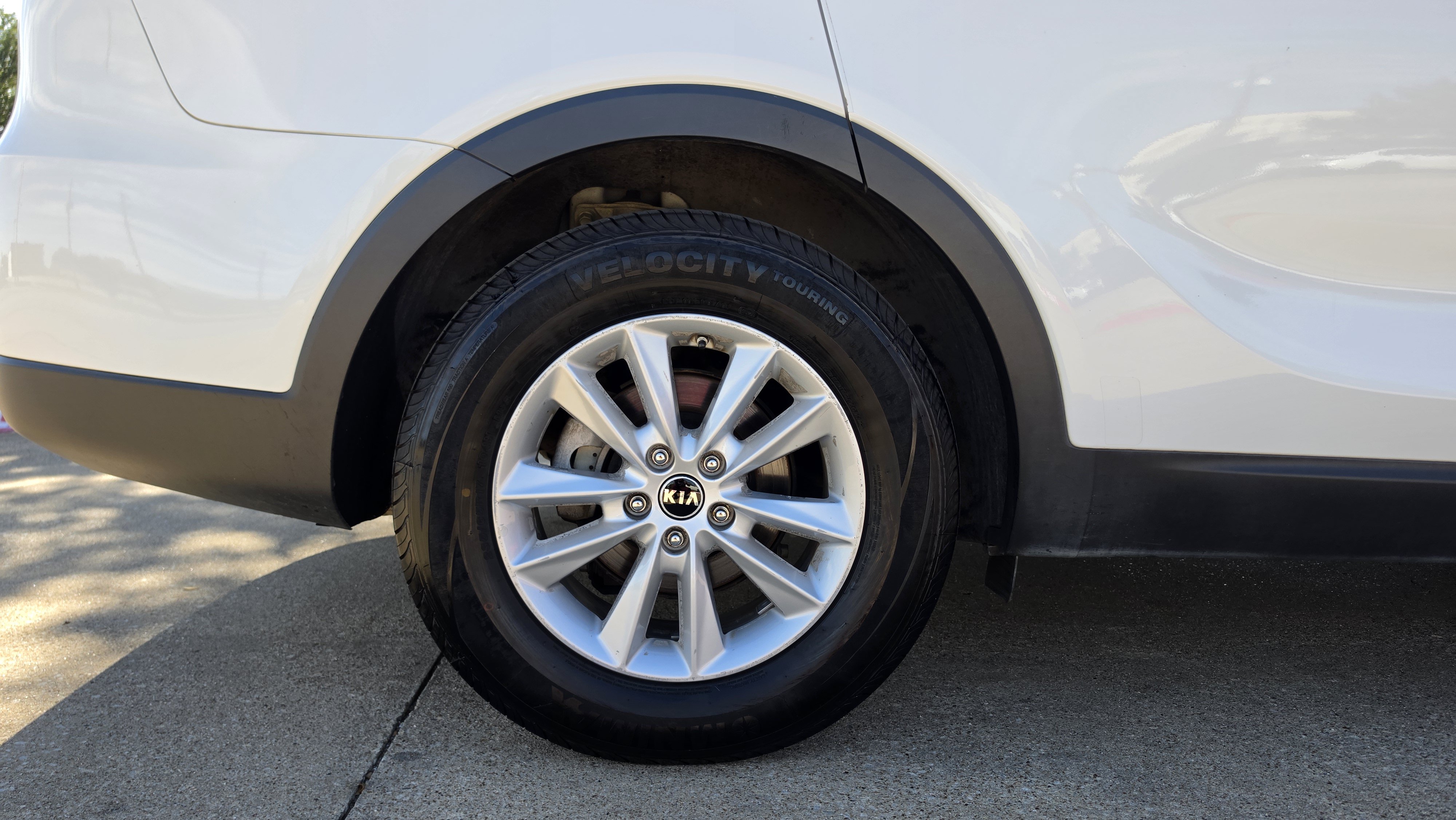 Used 2020 Kia Sorento L FWD image 16
