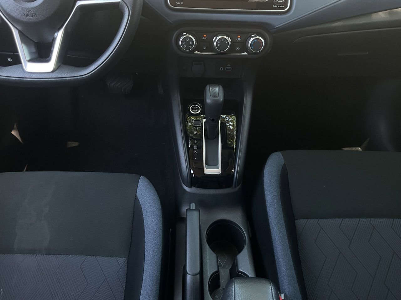 Used 2025 Nissan Versa SV FWD image 13