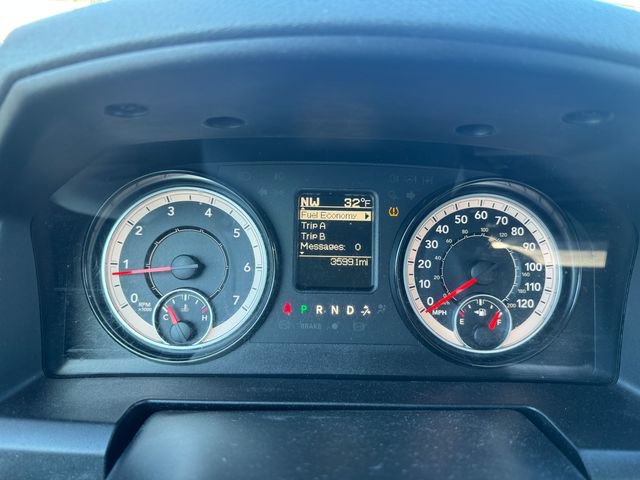 Used 2018 RAM 1500 Express w/ Express Value Package image 16