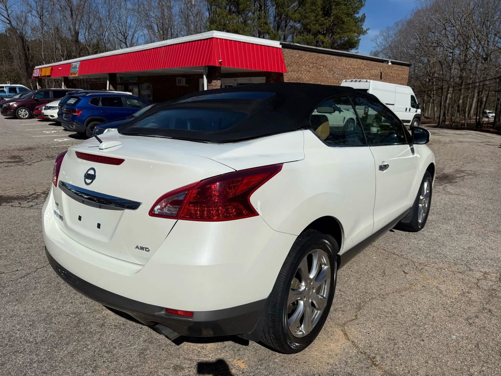 Used 2014 Nissan Murano CrossCabriolet w/ Navigation Package AWD/4WD image 5