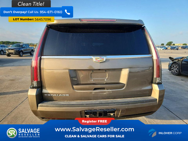 Used 2016 Cadillac Escalade ESV Luxury RWD image 8
